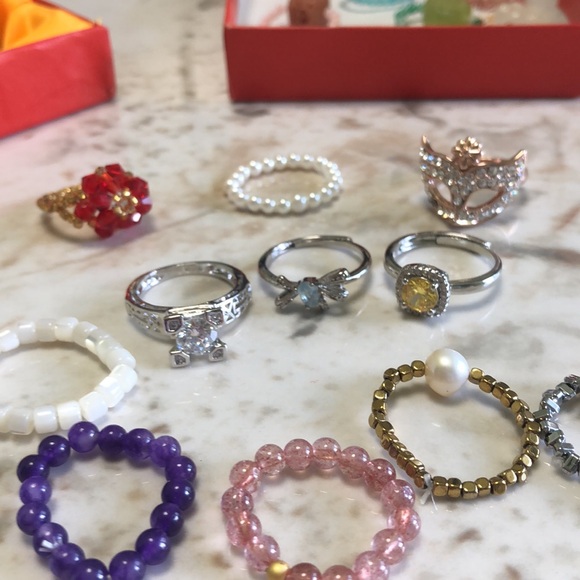 rings - Picture 2 of 4